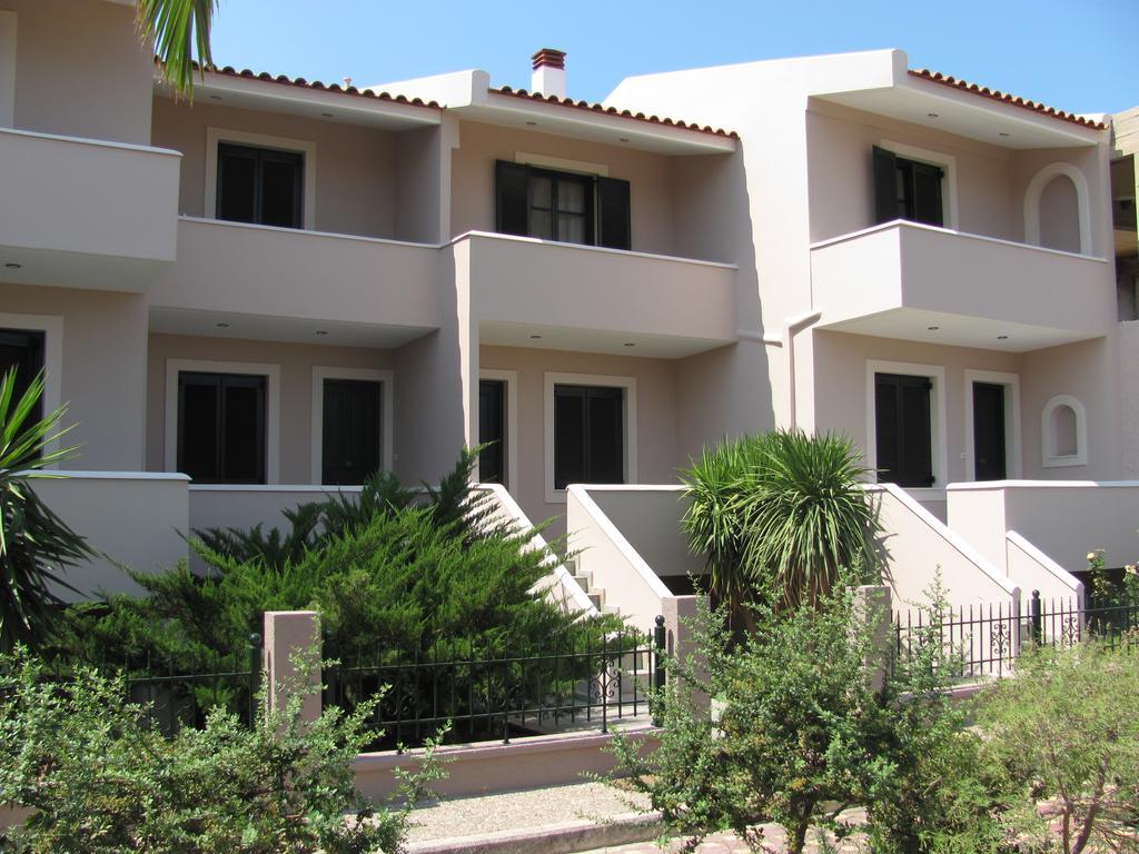 Lakonia Bay Apartments Archangelos  Exterior photo