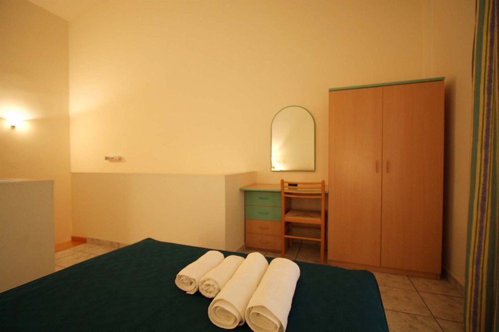 Lakonia Bay Apartments Archangelos  Exterior photo