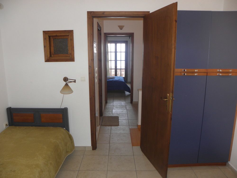 Lakonia Bay Apartments Archangelos  Exterior photo
